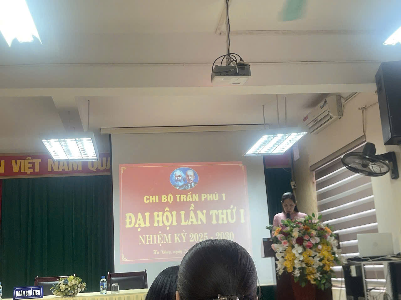 Đại hội Chi bộ Trần Phú 1